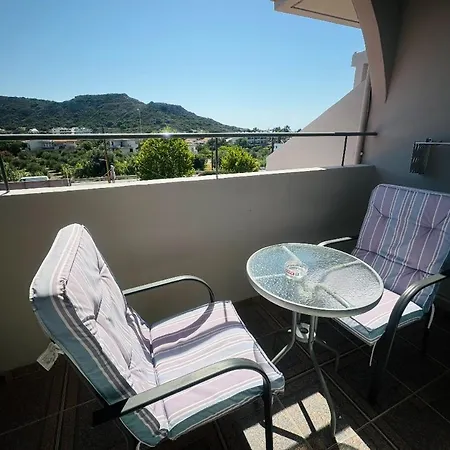 Apart Otel Peter's Place & Faliraki