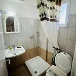شقة فندقية Peter's Place &