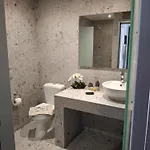 شقة فندقية Peter's Place &