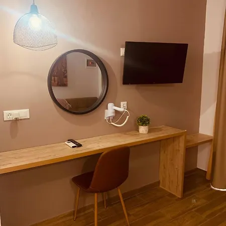 Peter's Place Studios&suites Apartahotel Faliraki