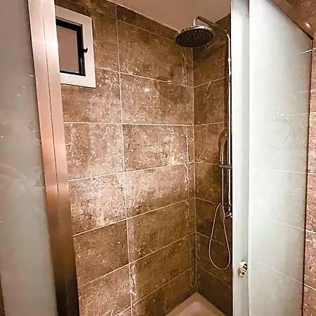 Peter's Place & Appart hôtel 4*