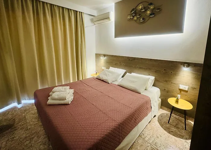 Peter's Place Studios&suites Faliraki