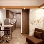 Peter's Place & Hotel apartamentowy 4*