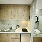 Hotel apartamentowy Peter's Place & 4*