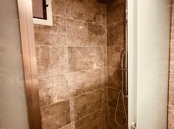 شقة فندقية Peter's Place &