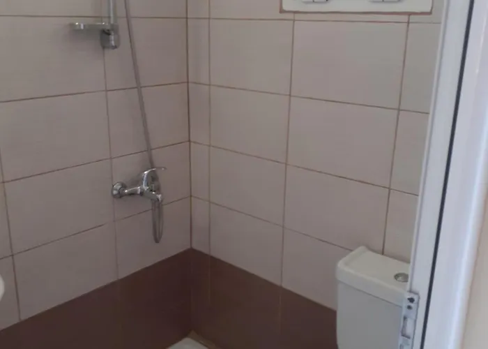 Peter's Place & شقة فندقية 4*